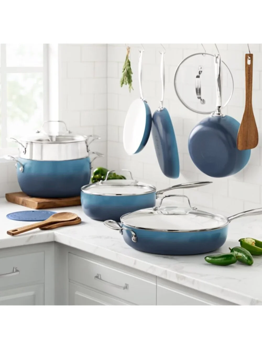 The Pioneer Woman Home Denim Blue Harlow 15-Piece Ceramic Nonstick Cookware Set